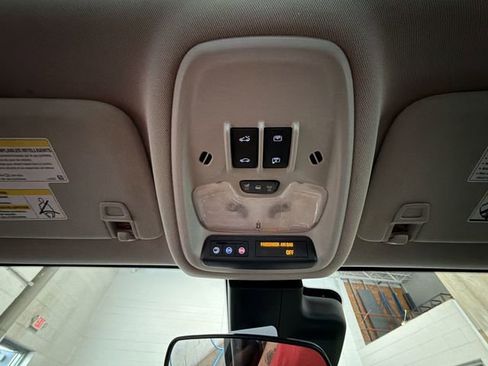 Used 2020 Buick Encore GX Select w/ Experience Buick Package image 22