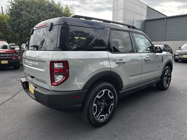 Certified 2024 Ford Bronco Sport Outer Banks w/ Tech Package AWD/4WD image 5