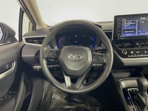 Used 2021 Toyota Corolla LE w/ Carpet Mat Package (TMS) image 15