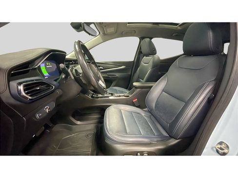 Used 2022 Chevrolet Bolt EUV Premier w/ Launch Edition FWD image 12