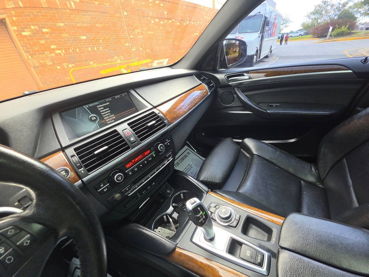 Used 2011 BMW X6 xDrive35i AWD/4WD image 32