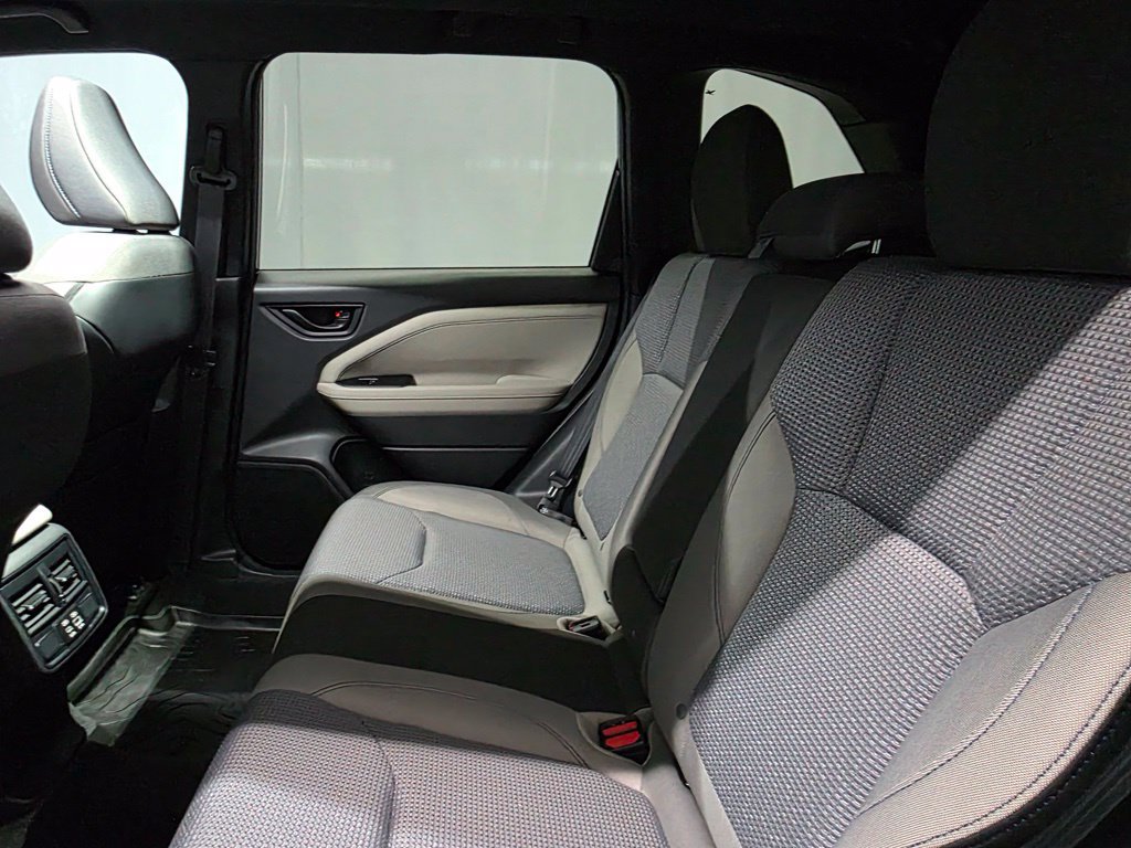 Certified 2026 Subaru Forester Premium AWD/4WD image 16