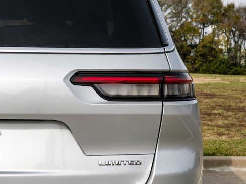 Used 2023 Jeep Grand Cherokee L Limited image 58