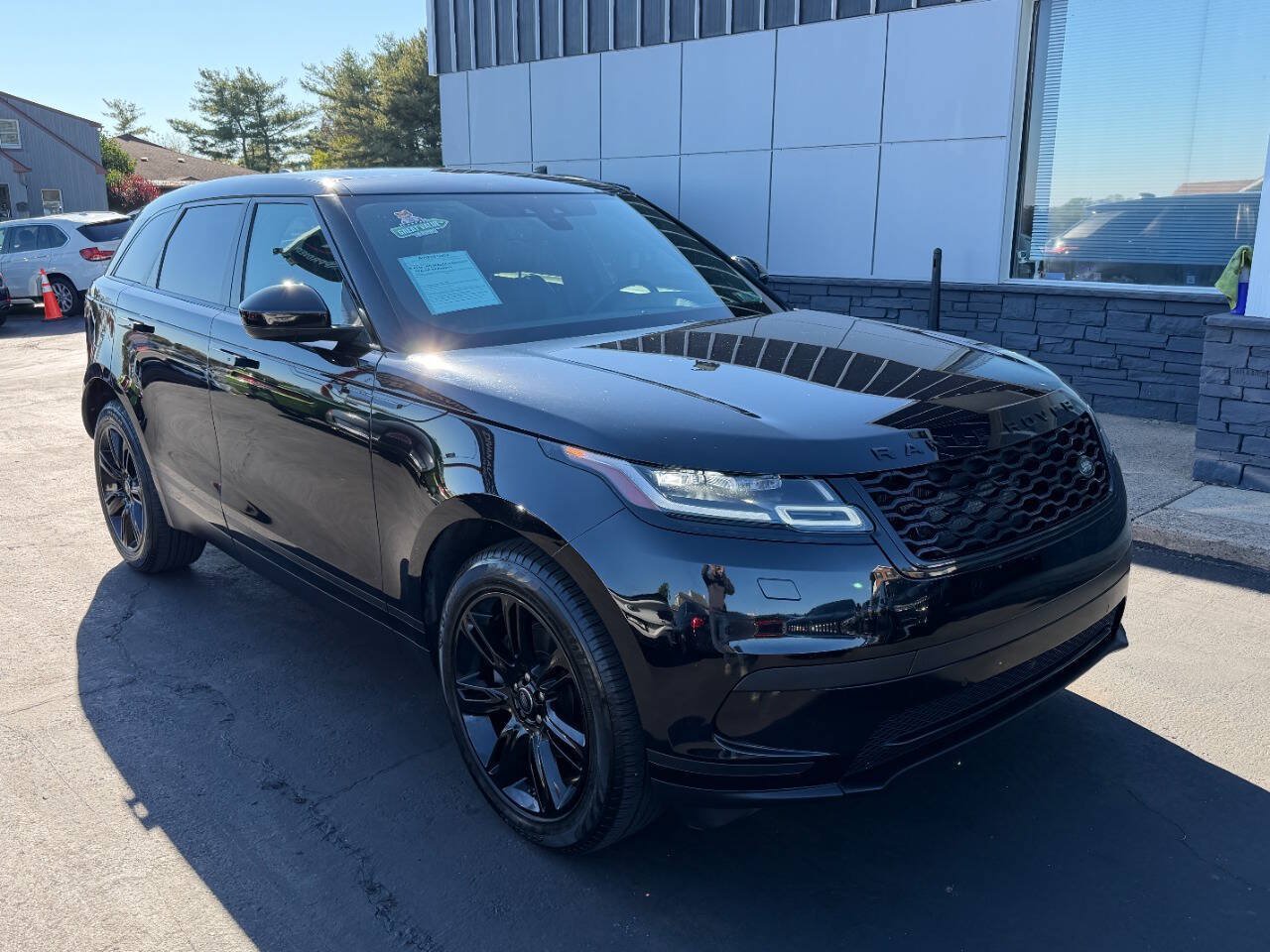 Used 2020 Land Rover Range Rover Velar S AWD/4WD image 10