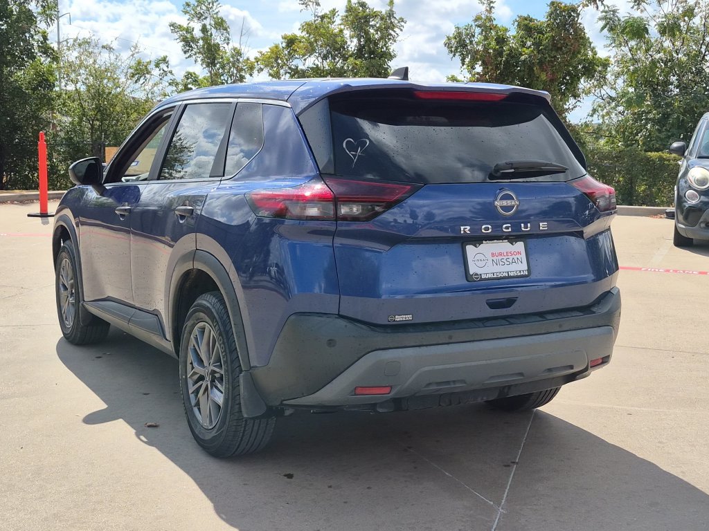 Certified 2023 Nissan Rogue S FWD image 2