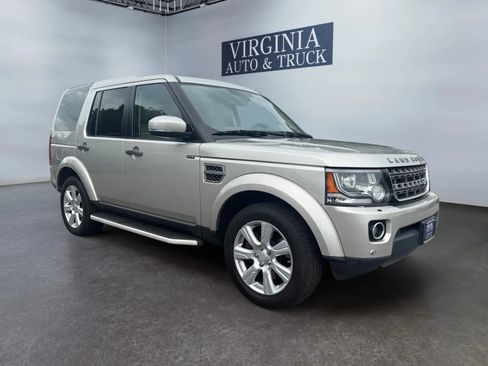 Used 2016 Land Rover LR4 HSE Silver Edition AWD/4WD image 7