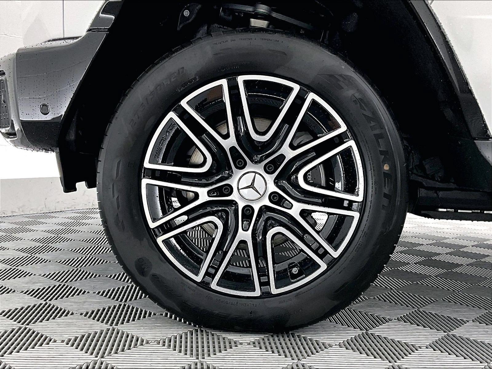 New 2027 Mercedes-Benz G 580 e image 10