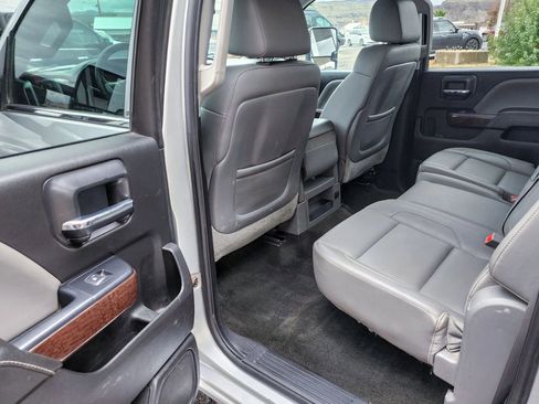 Used 2015 GMC Sierra 3500 SLT w/ Duramax Plus Package image 33