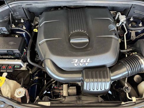 Used 2013 Jeep Grand Cherokee Limited w/ Luxury Group II image 30