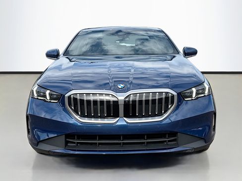 Used 2026 BMW 530i image 8