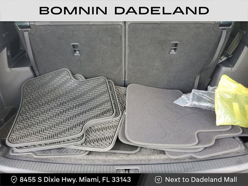 Used 2023 Volkswagen Atlas SEL image 7