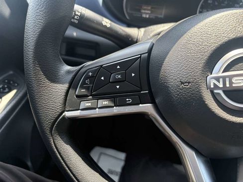 Used 2025 Nissan Versa SV FWD image 25