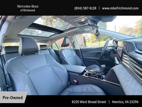 Used 2025 Toyota Camry XLE image 15