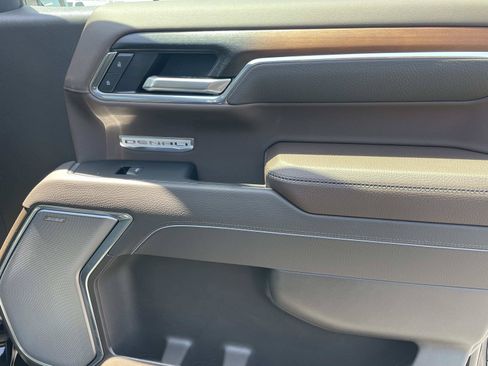 New 2026 GMC Sierra 1500 Denali w/ Denali Reserve Package AWD/4WD image 27