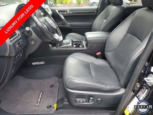 Used 2023 Lexus GX 460 Luxury w/ Accessory Package AWD/4WD image 17