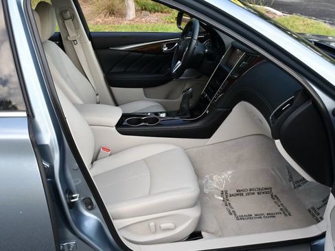 Used 2018 INFINITI Q50 Luxe w/ Sensory Package (Luxe) RWD image 43