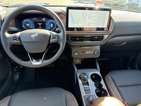 Used 2025 Ford Bronco Sport Outer Banks w/ Outer Banks Tech Package+ image 22