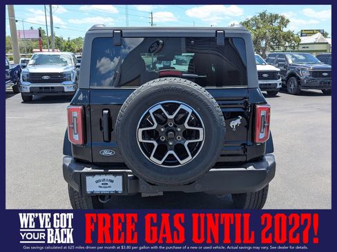 New 2026 Ford Bronco Outer Banks AWD/4WD image 8