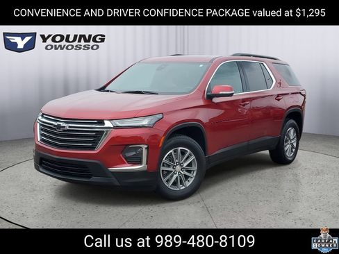 Certified 2023 Chevrolet Traverse LT FWD image 1