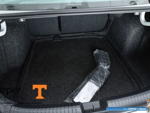 Used 2025 Volkswagen Jetta Sport image 29