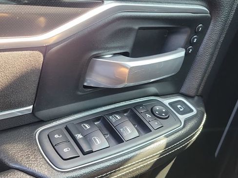 Used 2020 RAM 3500 Laramie image 16