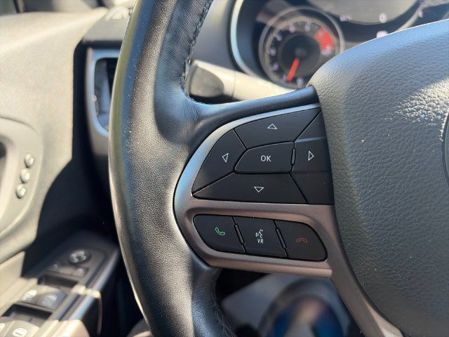 Used 2020 Jeep Cherokee Limited AWD/4WD image 29