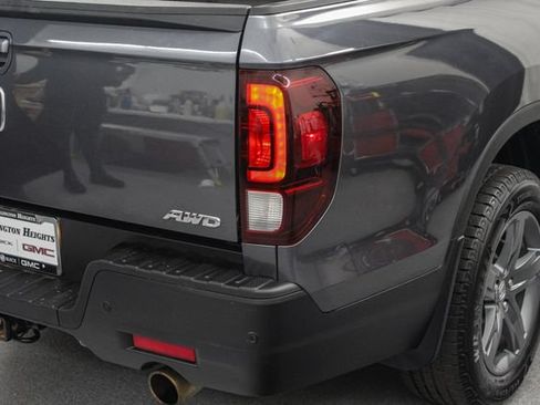 Used 2023 Honda Ridgeline RTL-E image 11