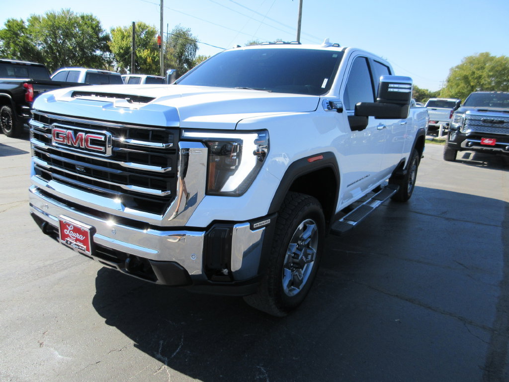 Certified 2025 GMC Sierra 2500 SLT w/ SLT Premium Package AWD/4WD image 13