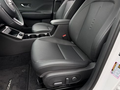 Certified 2026 Hyundai Kona SEL Premium image 11