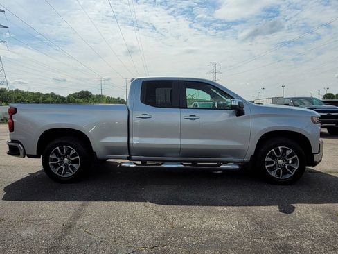 Used 2019 Chevrolet Silverado 1500 LT w/ All-Star Edition AWD/4WD image 7