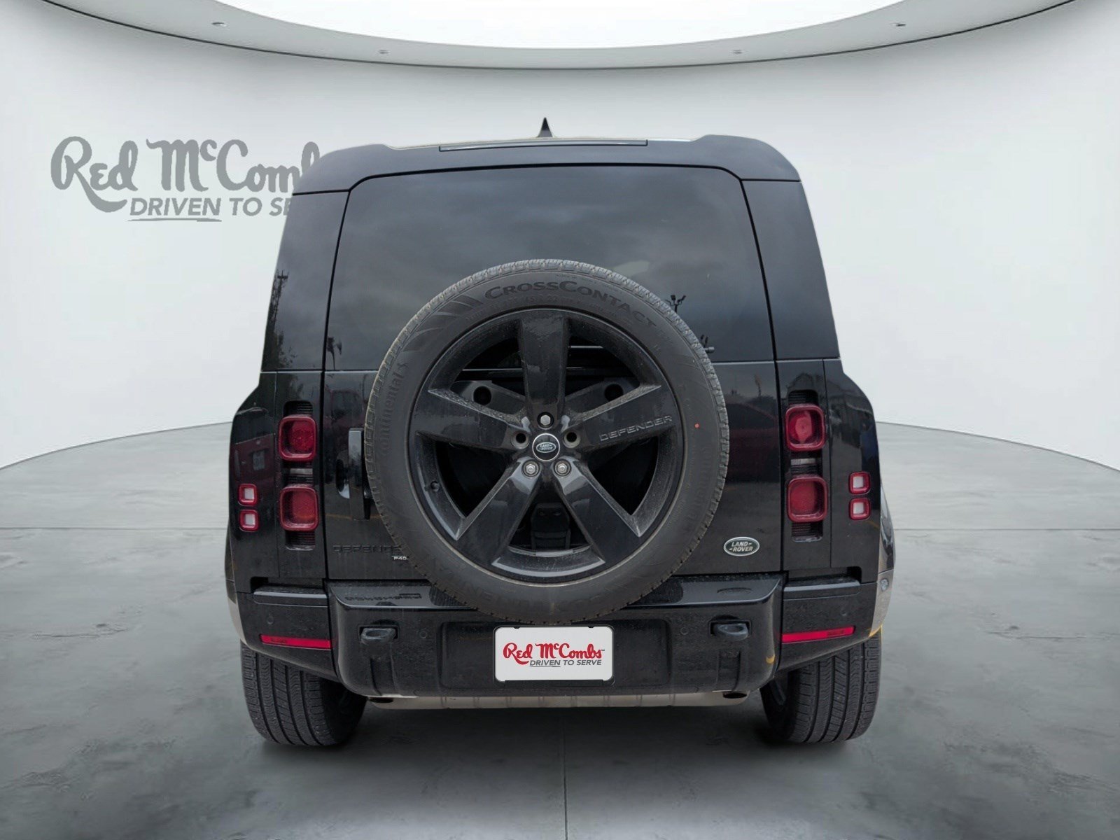 Used 2023 Land Rover Defender 110 X-Dynamic SE AWD/4WD image 4