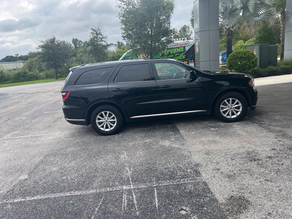 Used 2019 Dodge Durango SXT RWD image 3