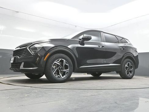 Used 2024 Kia Sportage LX AWD/4WD image 28