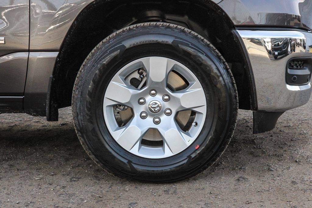 New 2026 RAM 1500 Tradesman AWD/4WD image 11