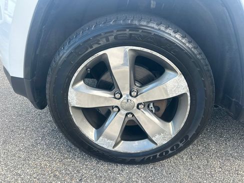Used 2014 Jeep Grand Cherokee Limited AWD/4WD image 33