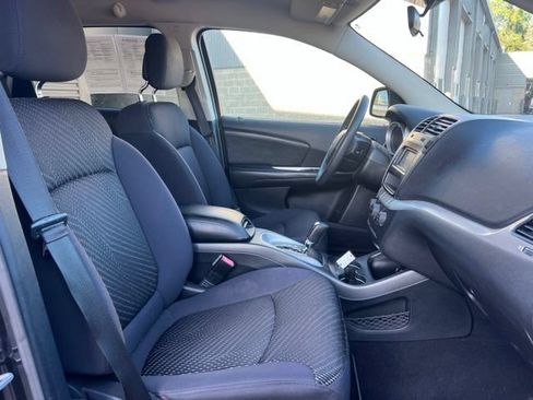 Used 2013 Dodge Journey SXT FWD image 11