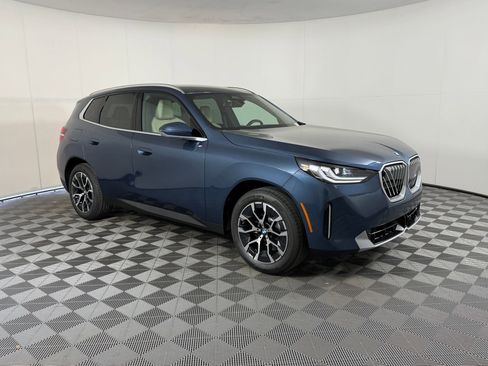 Used 2026 BMW X3 xDrive30i AWD/4WD image 7
