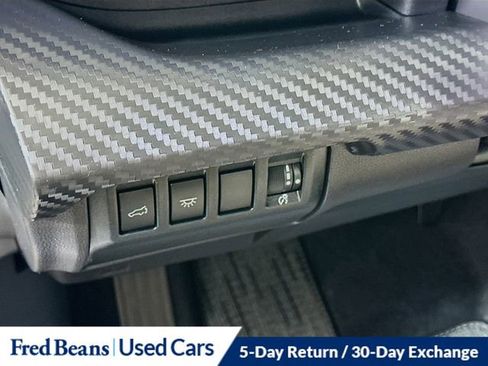 Used 2025 Subaru Ascent Premium image 12