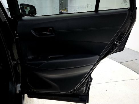 Used 2024 Toyota Corolla Cross SE w/ Moonroof Package image 19