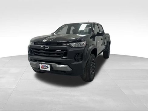 New 2026 Chevrolet Colorado Trail Boss AWD/4WD image 3