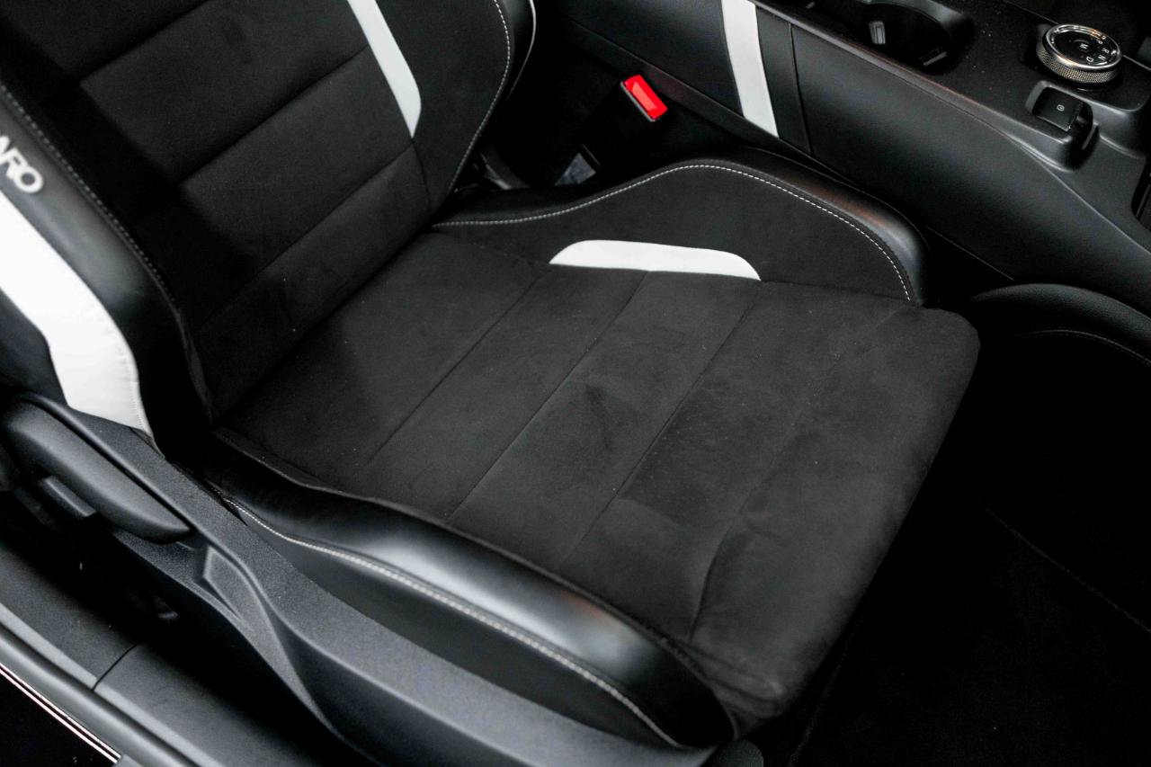 Used 2021 Ford Mustang Shelby GT500 w/ Carbon Fiber Track Pack RWD image 84