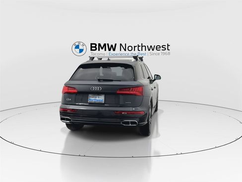 Used 2020 Audi Q5 e Premium Plus image 2