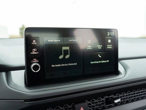 Used 2025 Honda Accord SE image 19