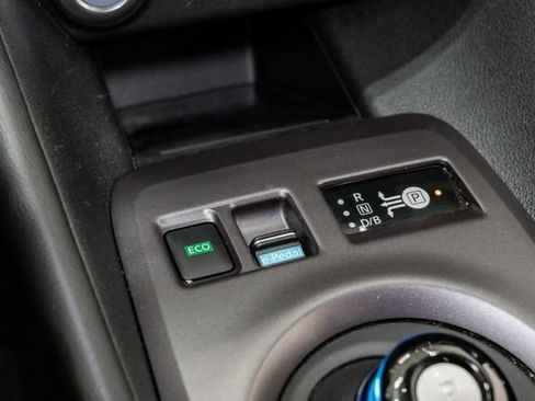 Used 2025 Nissan Leaf S FWD image 24
