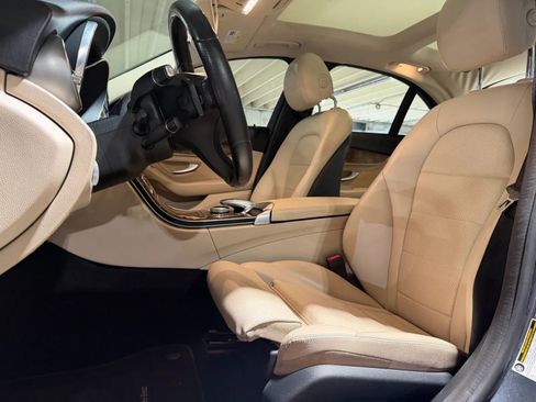 Used 2015 Mercedes-Benz C 300 4MATIC Sedan image 9