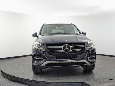 Used 2018 Mercedes-Benz GLE 350 w/ Premium 1 Package image 12
