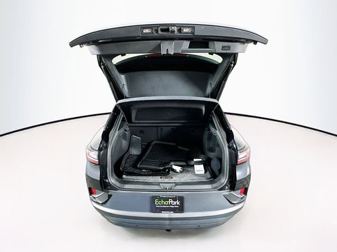 Used 2023 Volkswagen ID.4 Pro S image 29