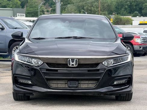 Used 2020 Honda Accord Sport image 3