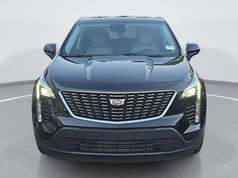 Used 2020 Cadillac XT4 Luxury w/ Cold Weather Package image 8