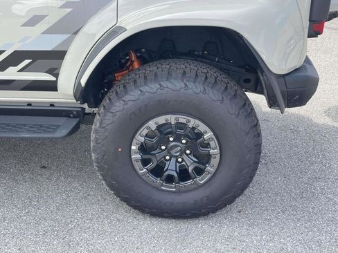New 2025 Ford Bronco Raptor w/ Interior Carbon Fiber Pack AWD/4WD image 16